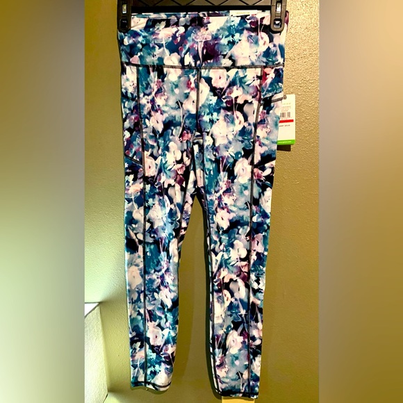 NWT Gaiam S Floral Leggings - Picture 3 of 5